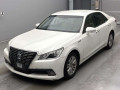 2014 Toyota Crown Hybrid