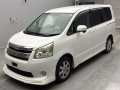 2007 Toyota Noah