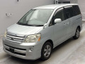 2006 Toyota Noah