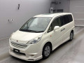 2005 Honda Step WGN