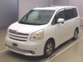 2008 Toyota Noah