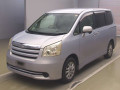 2009 Toyota Noah