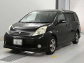 2005 Toyota Isis