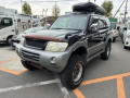 2003 Mitsubishi Pajero