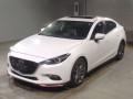 2018 Mazda Axela