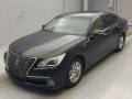 2013 Toyota Crown Hybrid