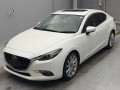 2016 Mazda Axela Hybrid