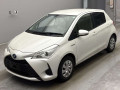 2017 Toyota Vitz