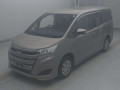 2019 Toyota Noah