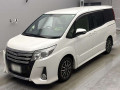 2015 Toyota Noah