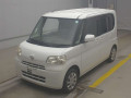 2011 Daihatsu Tanto