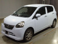 2011 Daihatsu Mira e:S