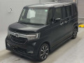 2019 Honda N-BOX CUSTOM
