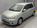 2004 Toyota Raum