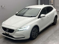 2018 Volvo V40