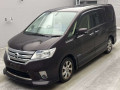 2013 Nissan Serena