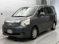 2012 Toyota Noah