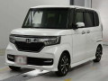 2018 Honda N-BOX CUSTOM