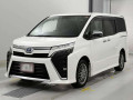 2021 Toyota Voxy
