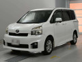 2013 Toyota Voxy