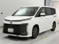 2025 Toyota Voxy