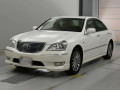 2005 Toyota Crown Majesta