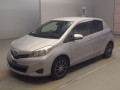 2013 Toyota Vitz