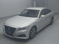 2019 Toyota Crown Hybrid