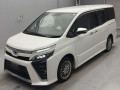 2021 Toyota Voxy