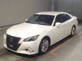 2015 Toyota Crown