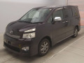 2011 Toyota Voxy