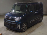 2021 Daihatsu Tanto Custom