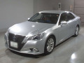 2013 Toyota Crown Hybrid