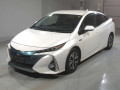 2018 Toyota Prius PHV