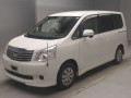2010 Toyota Noah