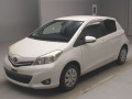 2013 Toyota Vitz