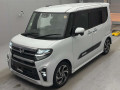 2021 Daihatsu Tanto Custom