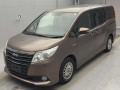 2014 Toyota Noah