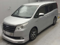 2014 Toyota Noah
