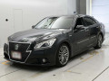 2013 Toyota Crown Hybrid