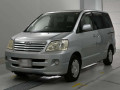 2002 Toyota Noah