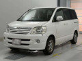 2003 Toyota Noah