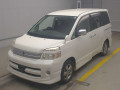 2007 Toyota Voxy