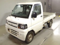 2010 Mitsubishi Minicab Truck