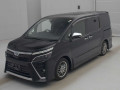 2021 Toyota Voxy