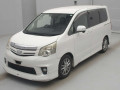 2011 Toyota Noah