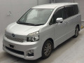 2011 Toyota Voxy