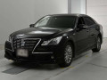 2013 Toyota Crown Hybrid
