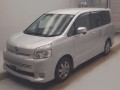 2009 Toyota Voxy