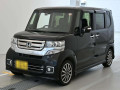 2017 Honda N-BOX CUSTOM